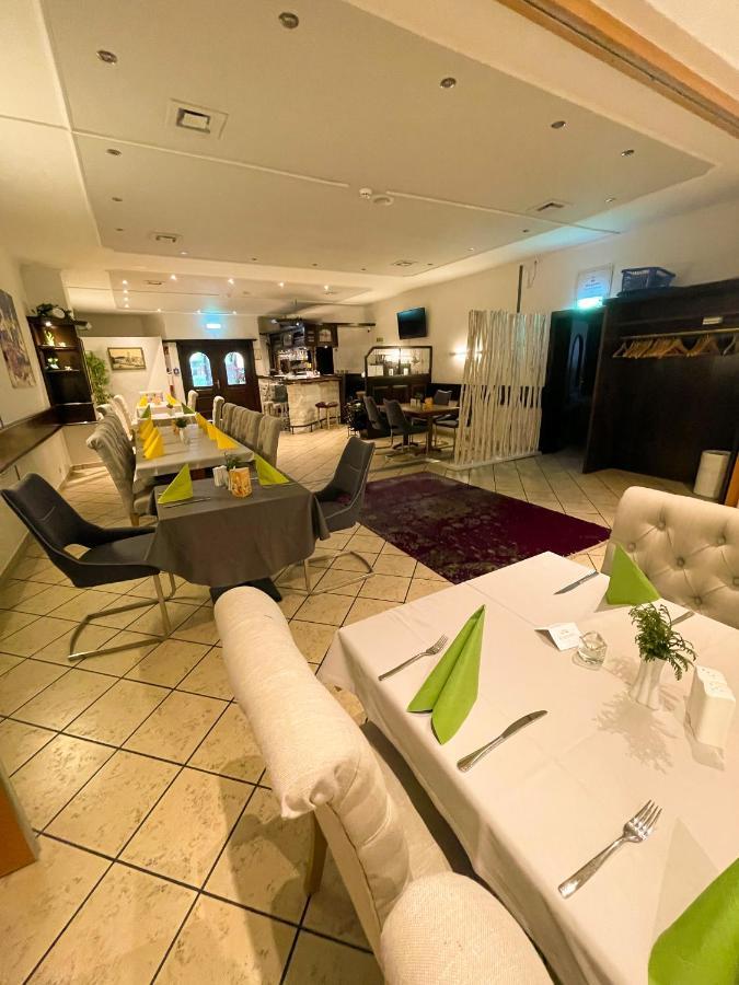 Hotel Kronenkurve Bergkamen Esterno foto